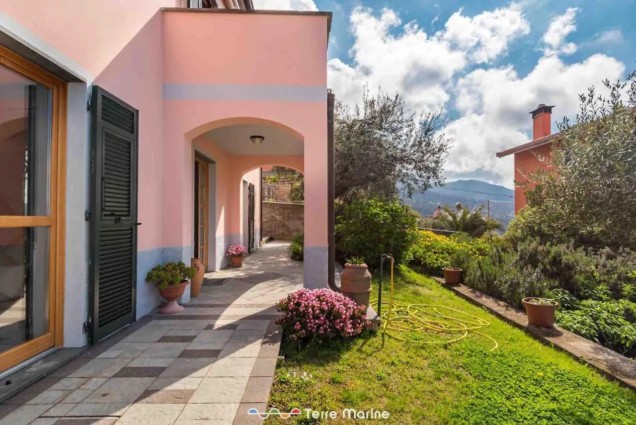 Affittacamere Niria, Terre Marine Volastra Italy
